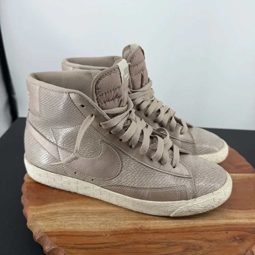 Nike‎ Blazer Mid Leather Premium 